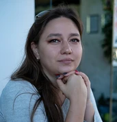 Mariana R.